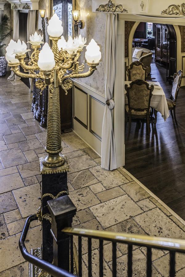 מלון Versailles Kentucky Castle מראה חיצוני תמונה