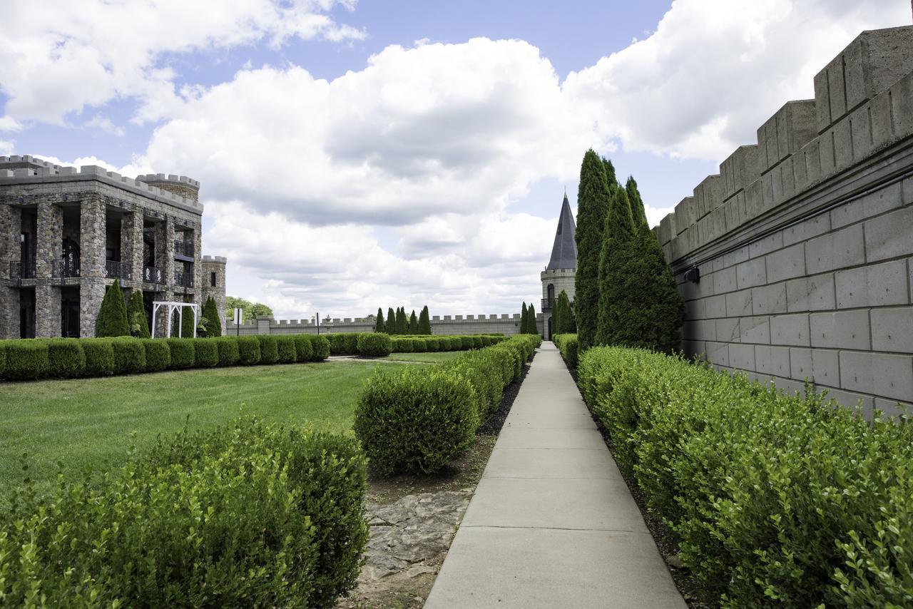 מלון Versailles Kentucky Castle מראה חיצוני תמונה
