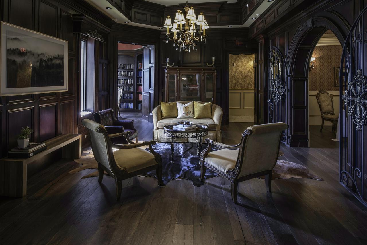 מלון Versailles Kentucky Castle מראה חיצוני תמונה
